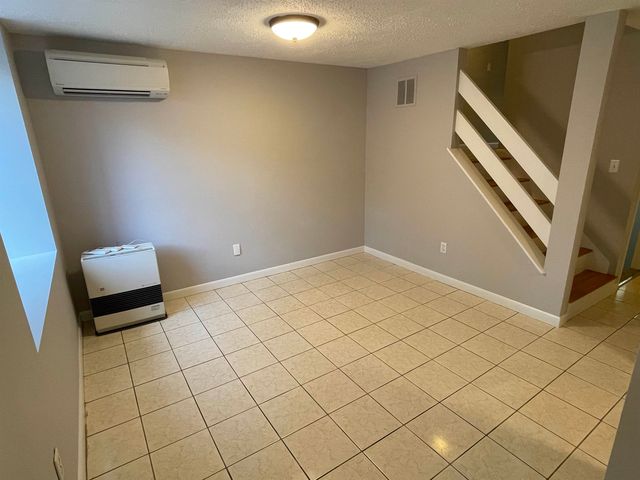 12 Victoria Drive, Merrimack, NH 03054