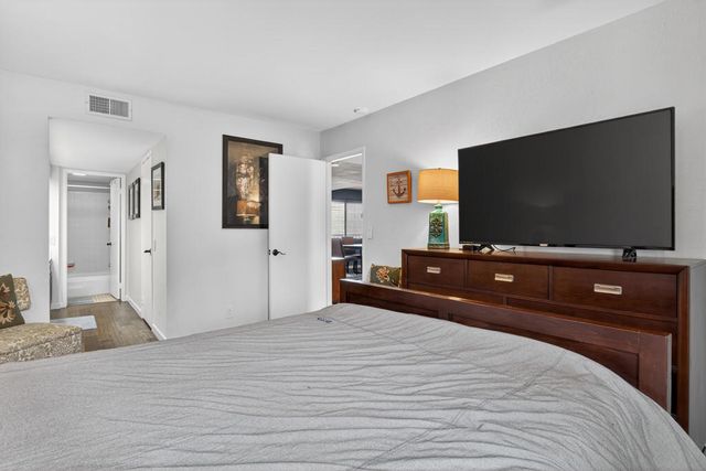 1050 E Ramon Road 45, Palm Springs, CA 92264