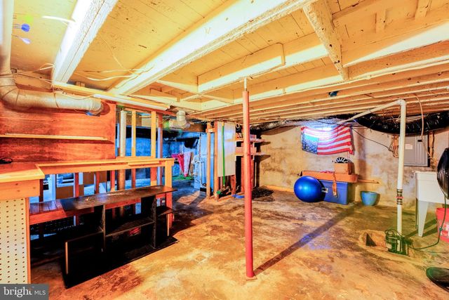 579 N DELAWARE ST, Paulsboro, NJ 08066