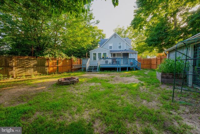 579 N DELAWARE ST, Paulsboro, NJ 08066