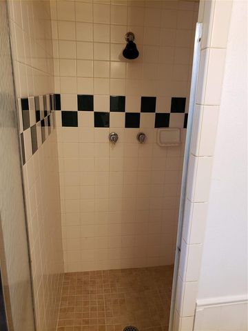 1932 Elmhurst Drive, Norman, OK 73071