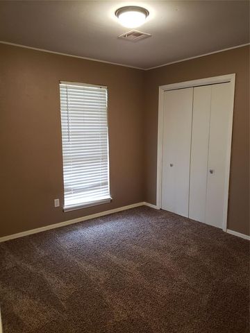 1932 Elmhurst Drive, Norman, OK 73071
