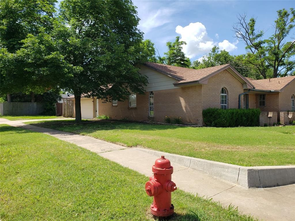 1932 Elmhurst Drive, Norman, OK 73071