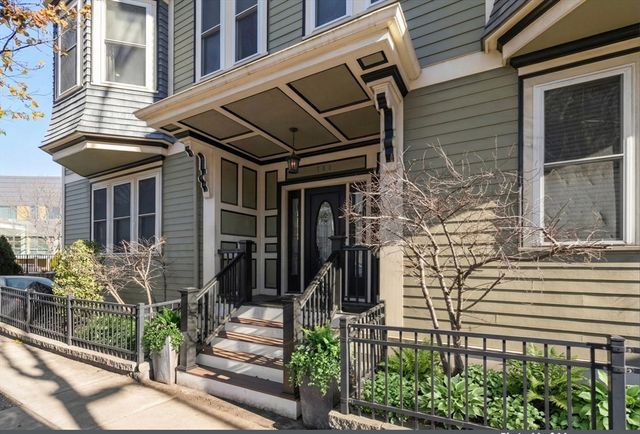 782 Dorchester Ave. 4, Boston, MA 02125