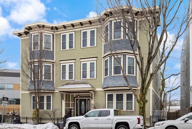 782 Dorchester Ave. 4, Boston, MA 02125