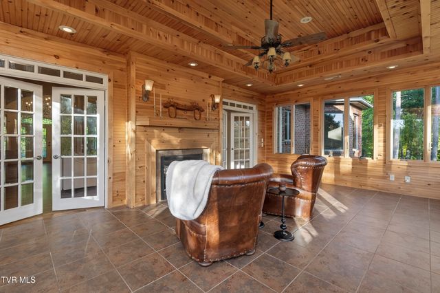 20268 Heron Circle, Abingdon, VA 24211