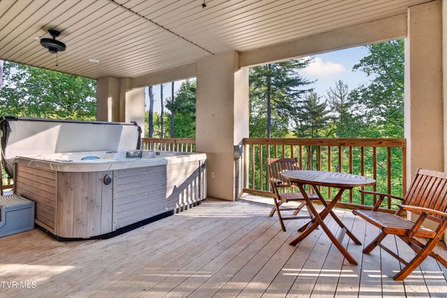 20268 Heron Circle, Abingdon, VA 24211