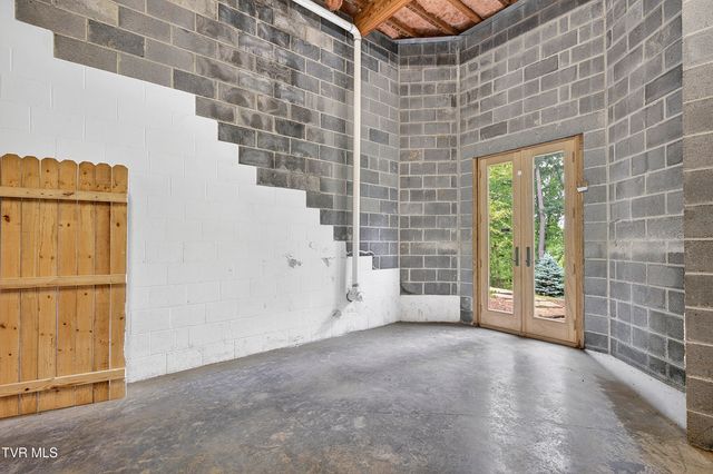 20268 Heron Circle, Abingdon, VA 24211