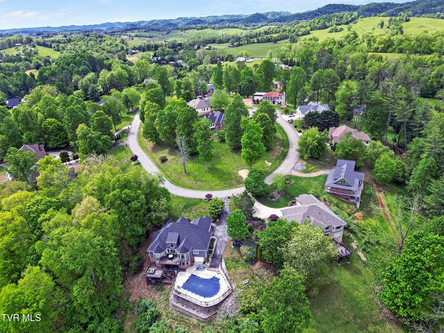 20268 Heron Circle, Abingdon, VA 24211