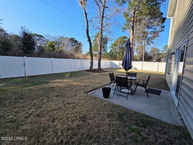 19 St James Circle, Beaufort, SC 29907