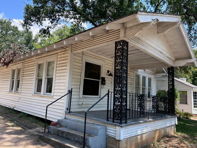 742 Columbia Street, Shreveport, LA 71104