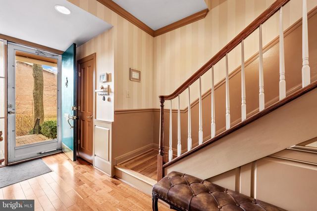 38 BOUTON GREEN CT, Baltimore, MD 21210