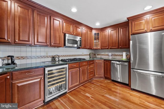 38 BOUTON GREEN CT, Baltimore, MD 21210