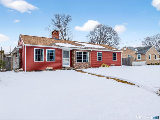 25 Pond Road, Old Saybrook, CT 06475