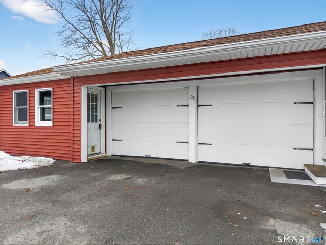 25 Pond Road, Old Saybrook, CT 06475