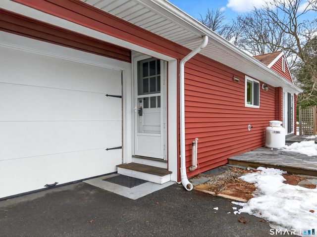 25 Pond Road, Old Saybrook, CT 06475