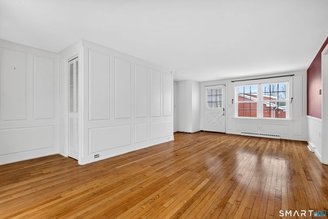 25 Pond Road, Old Saybrook, CT 06475