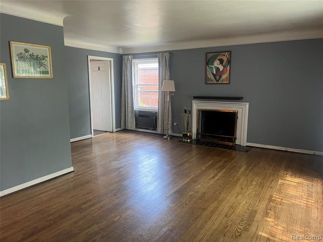 2527 Buckingham Avenue, Birmingham, MI 48009