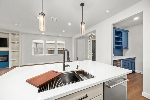 28928 Autumn Shore Drive, Fulshear, TX 77441