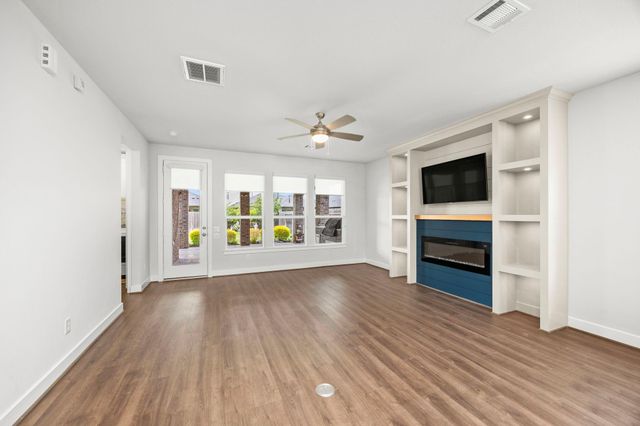 28928 Autumn Shore Drive, Fulshear, TX 77441