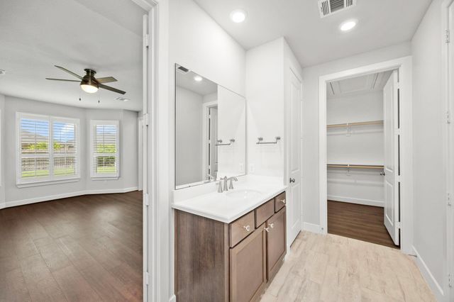 28928 Autumn Shore Drive, Fulshear, TX 77441