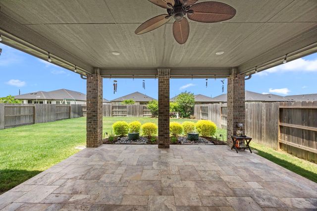28928 Autumn Shore Drive, Fulshear, TX 77441