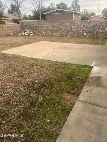 12155 Tower View Drive, El Paso, TX 79936