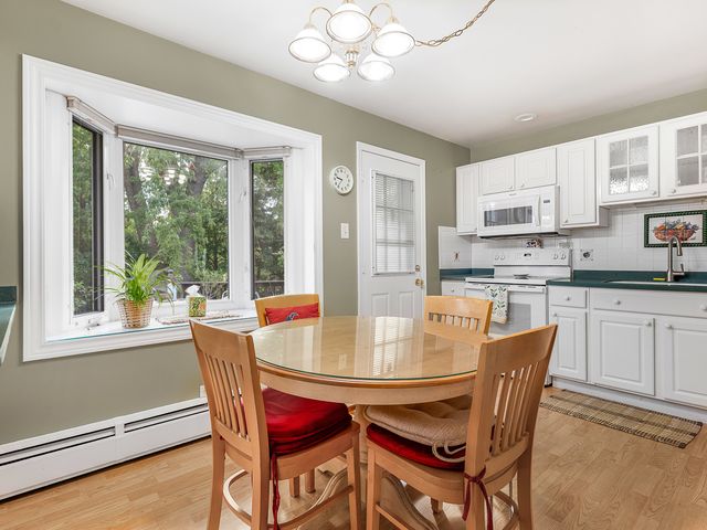 661 Winston Drive, Melrose Park, IL 60160
