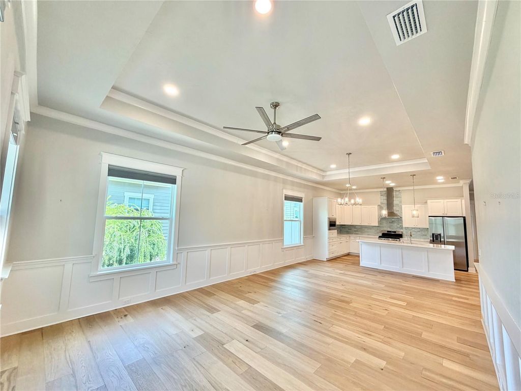 Image 9 of property listing at 2537 NW 48TH TERRACE, Gainesville, FL 32606