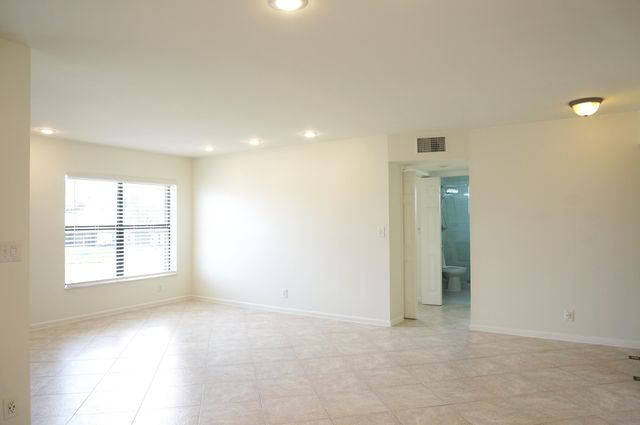 8649 Boca Glades Boulevard W E, Boca Raton, FL 33434