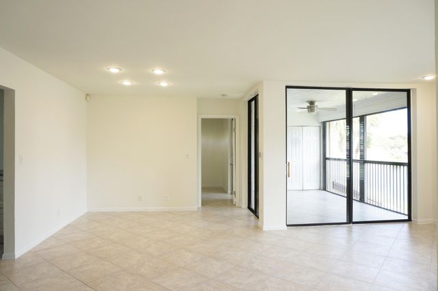 8649 Boca Glades Boulevard W E, Boca Raton, FL 33434