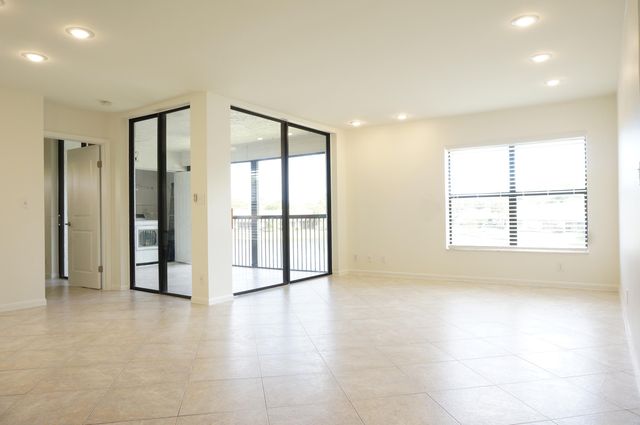 8649 Boca Glades Boulevard W E, Boca Raton, FL 33434