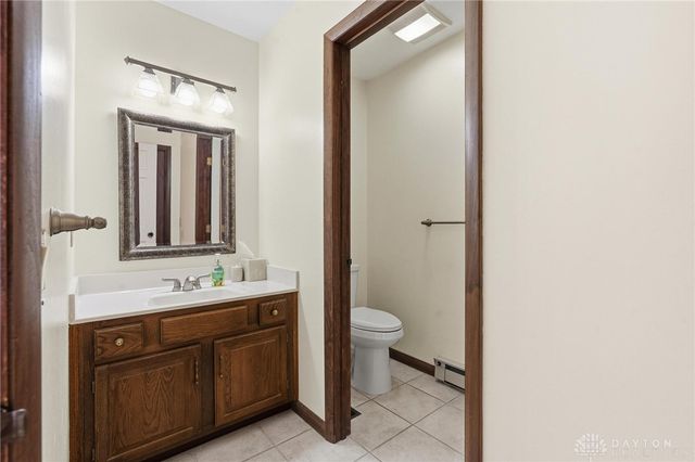 4400 Royal Ridge Way, Dayton, OH 45429