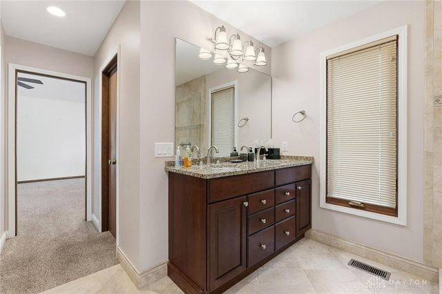 4400 Royal Ridge Way, Dayton, OH 45429