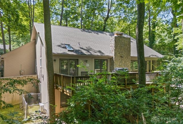 4400 Royal Ridge Way, Dayton, OH 45429