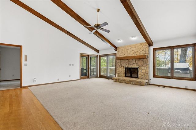 4400 Royal Ridge Way, Dayton, OH 45429