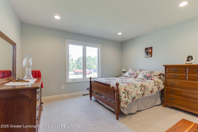 11740 Kalamata Drive, Dewitt, MI 48820