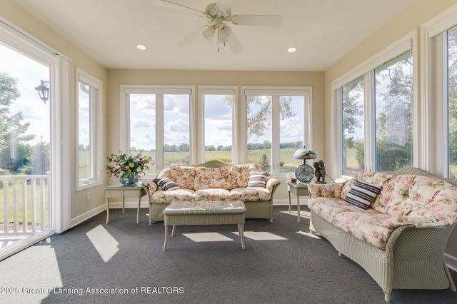 11740 Kalamata Drive, Dewitt, MI 48820