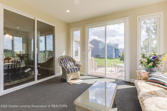 11740 Kalamata Drive, Dewitt, MI 48820