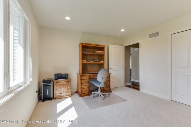 11740 Kalamata Drive, Dewitt, MI 48820