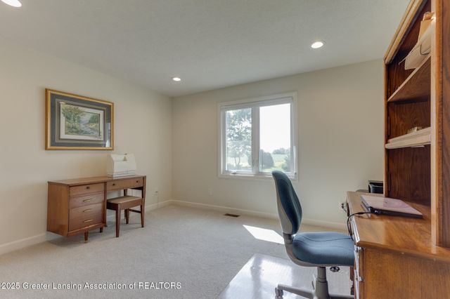 11740 Kalamata Drive, Dewitt, MI 48820