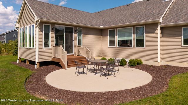 11740 Kalamata Drive, Dewitt, MI 48820
