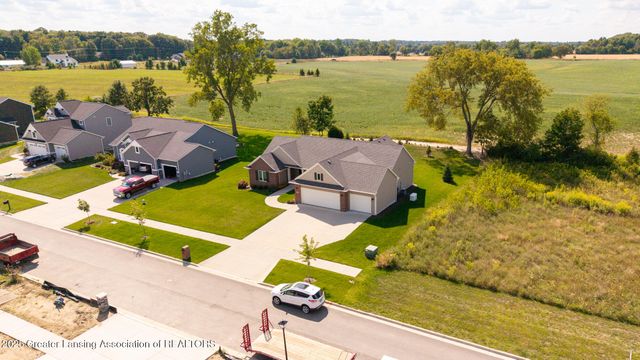 11740 Kalamata Drive, Dewitt, MI 48820