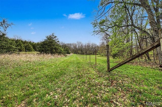 6388 Salamone Road, Cedar Hill, MO 63016