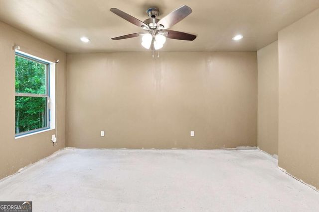 337 Daffodil Drive, Temple, GA 30179