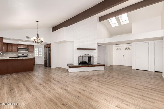 2122 S ASH Circle, Mesa, AZ 85202