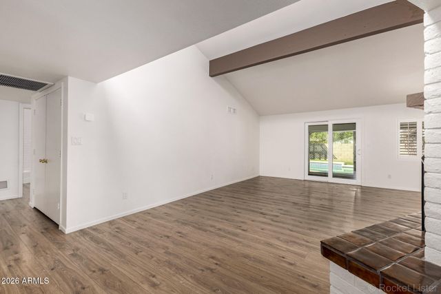 2122 S ASH Circle, Mesa, AZ 85202