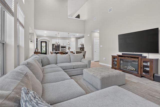 12325 Hulson Trail, Fort Worth, TX 76052