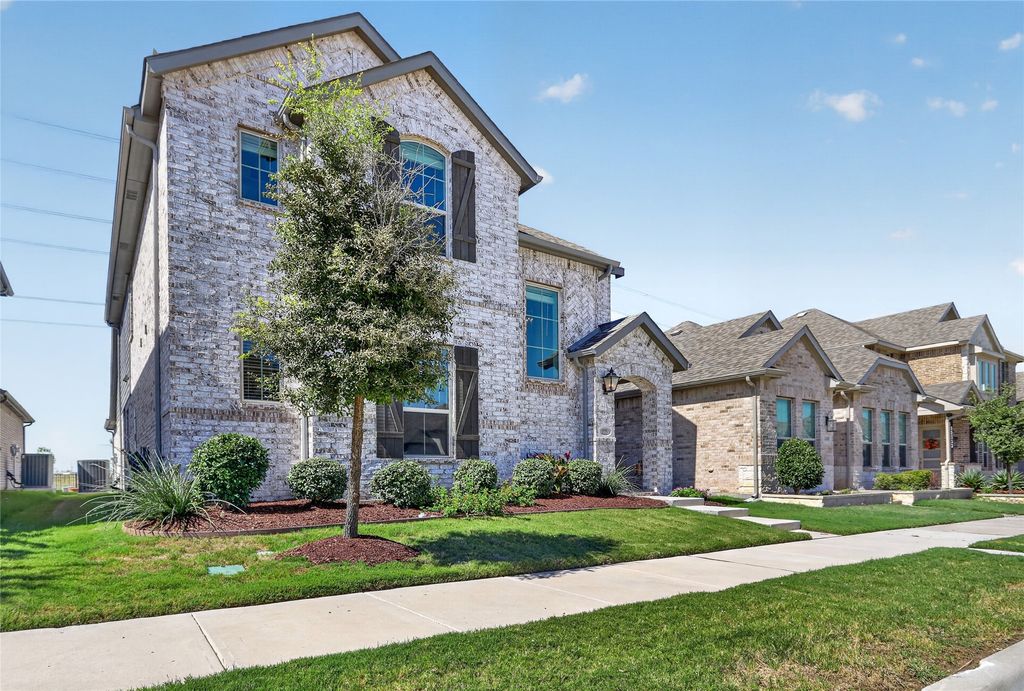 12325 Hulson Trail, Fort Worth, TX 76052 — photo 2