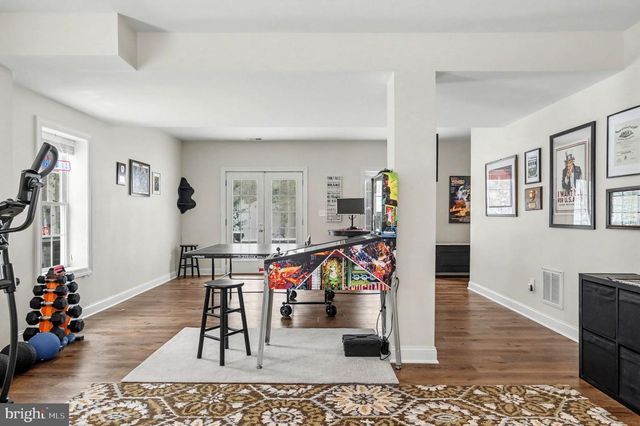 8360 HICKORY HOLLOW CT, Manassas, VA 20112